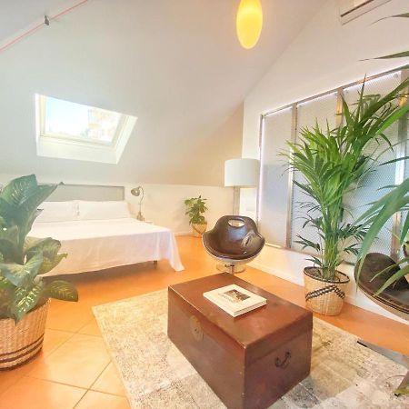 Molo 44 Suites Puerto Banus Marbella Bagian luar foto