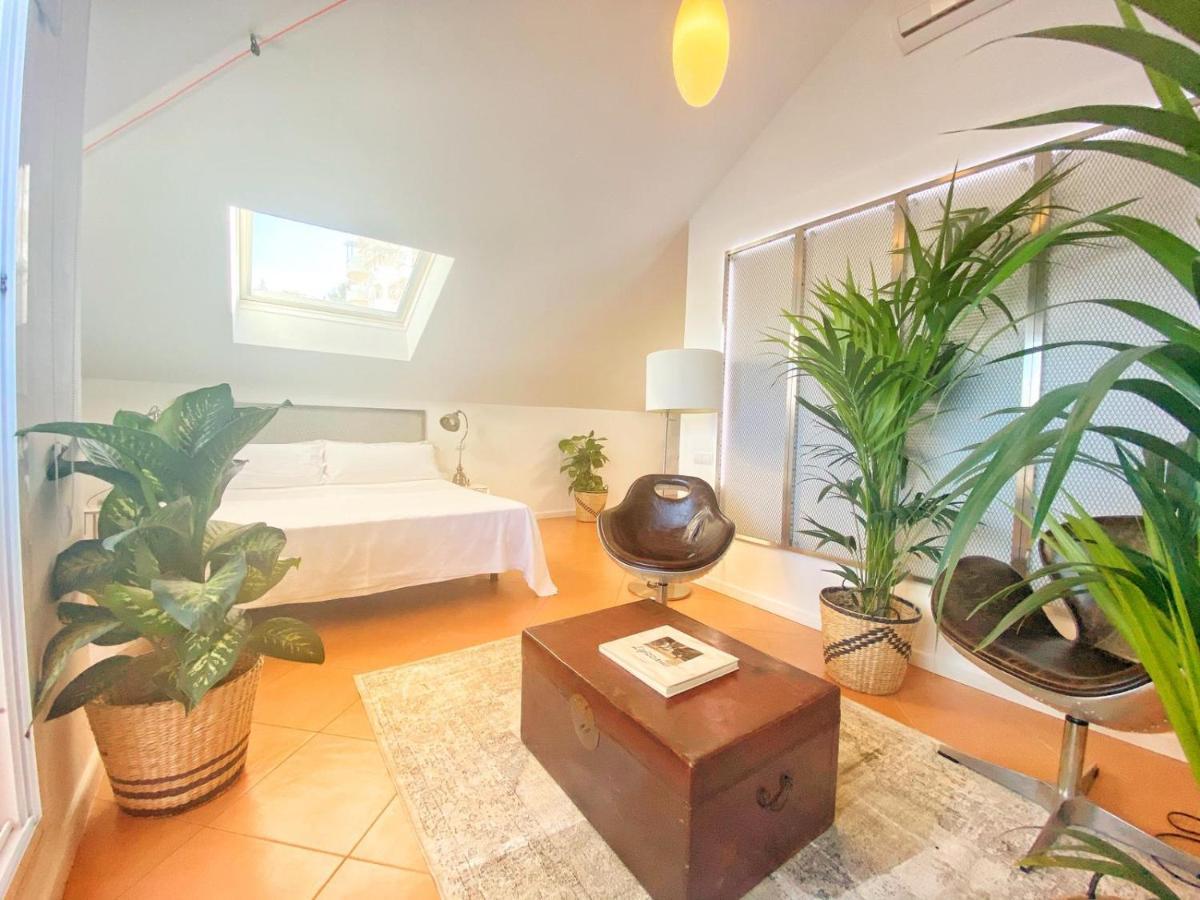 Molo 44 Suites Puerto Banus Marbella Bagian luar foto
