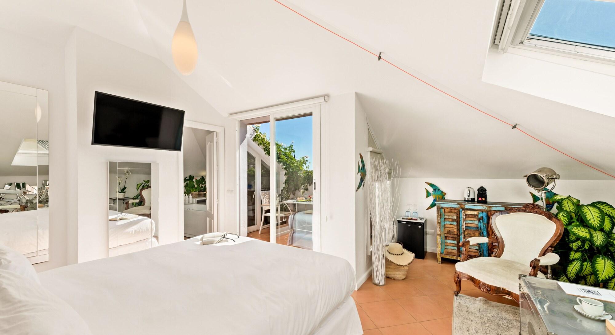 Molo 44 Suites Puerto Banus Marbella Bagian luar foto