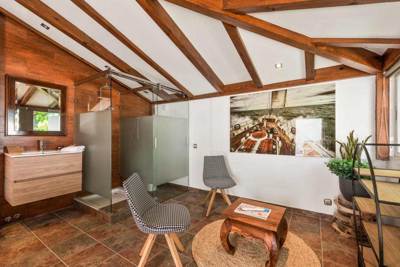 Molo 44 Suites Puerto Banus Marbella Bagian luar foto