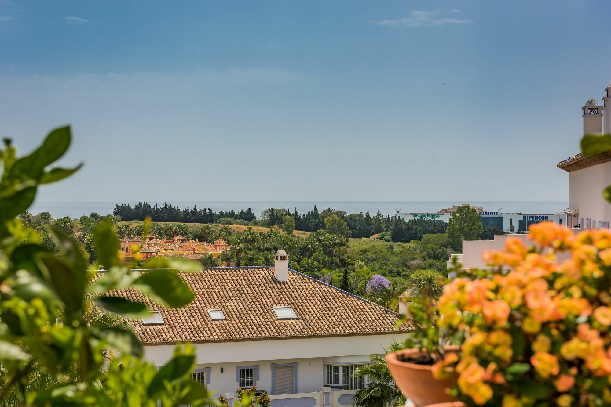 Molo 44 Suites Puerto Banus Marbella Bagian luar foto