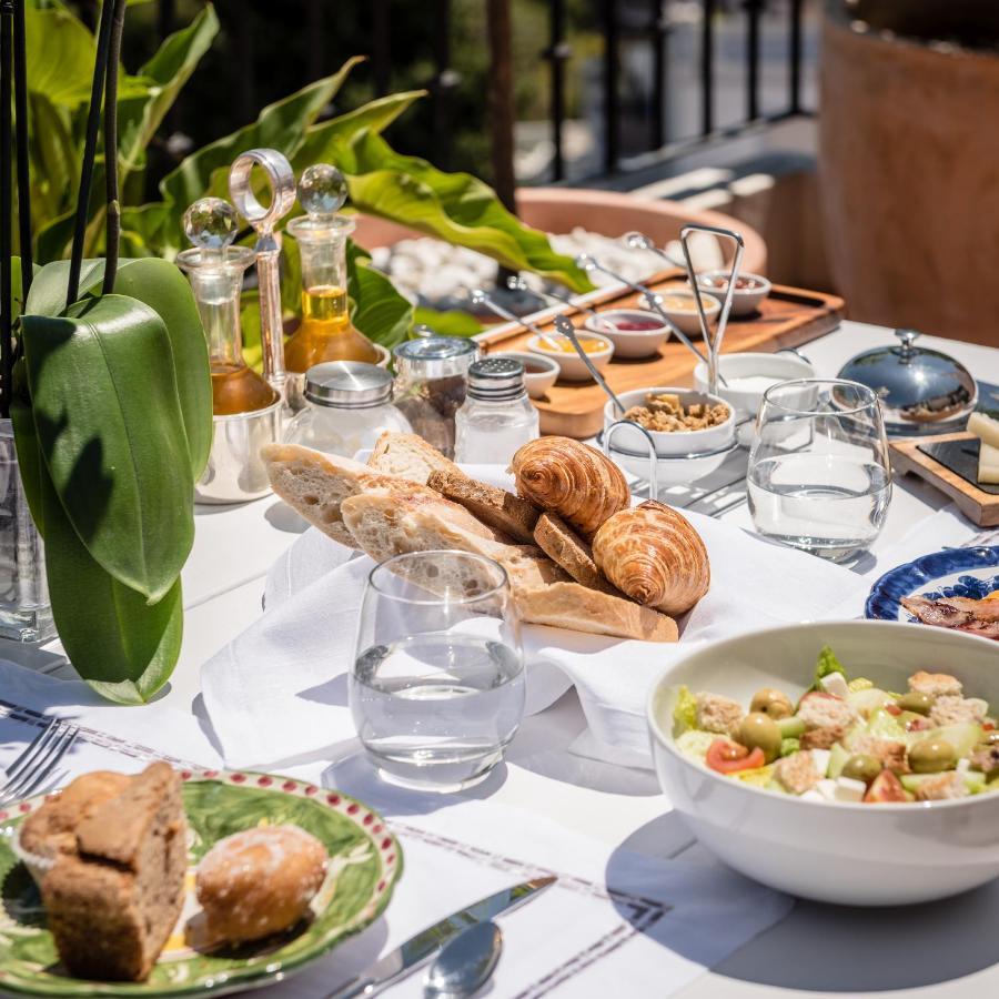 Molo 44 Suites Puerto Banus Marbella Bagian luar foto