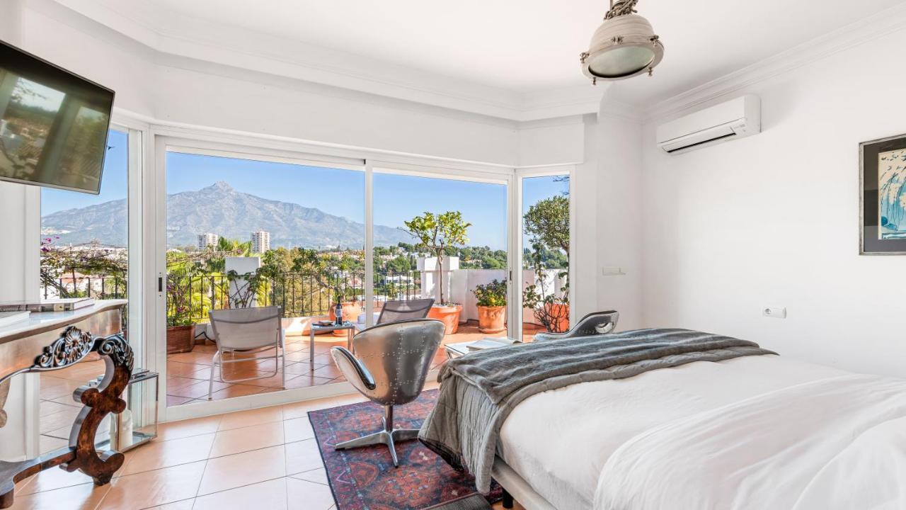 Molo 44 Suites Puerto Banus Marbella Bagian luar foto