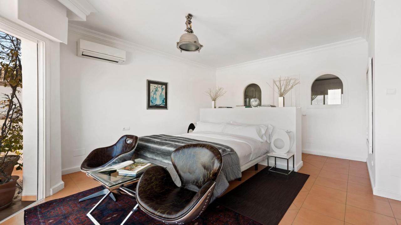 Molo 44 Suites Puerto Banus Marbella Bagian luar foto